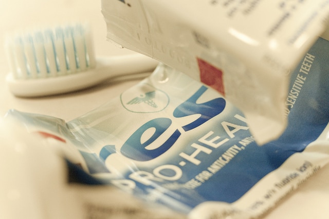 crest toothpaste containing polyethylene beads