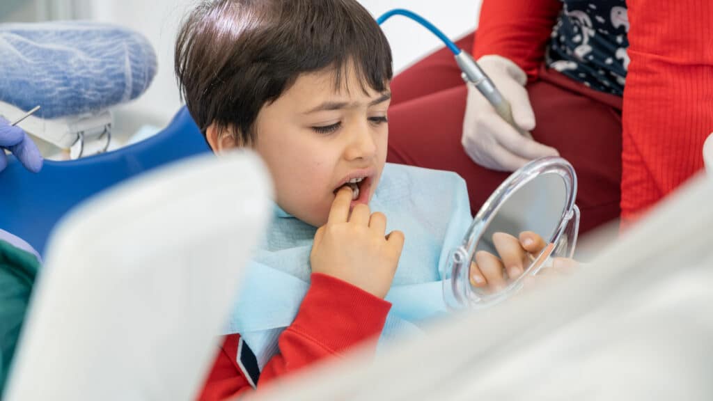 What to do if your child has an extra tooth hyperdontia